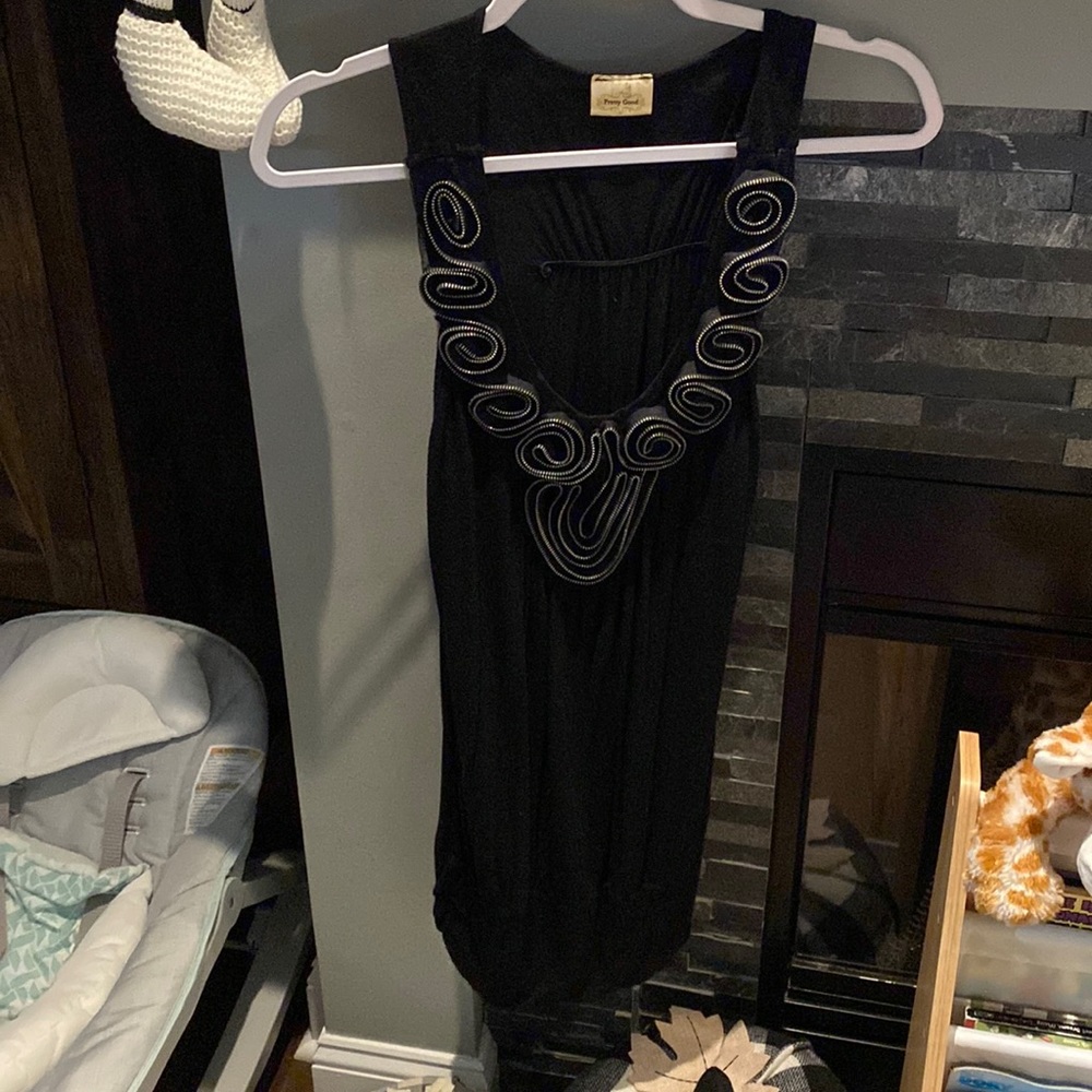 Tunic black size s with nice  silver accent